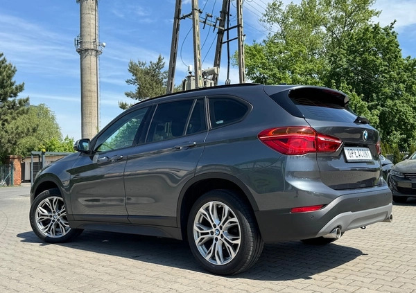 BMW X1 cena 79000 przebieg: 180000, rok produkcji 2018 z Kutno małe 667